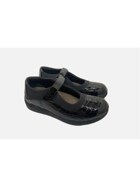 Drew Shoe Rose Womens Mary Jane Hook & Loop Strap Black Croc Leather 10 M